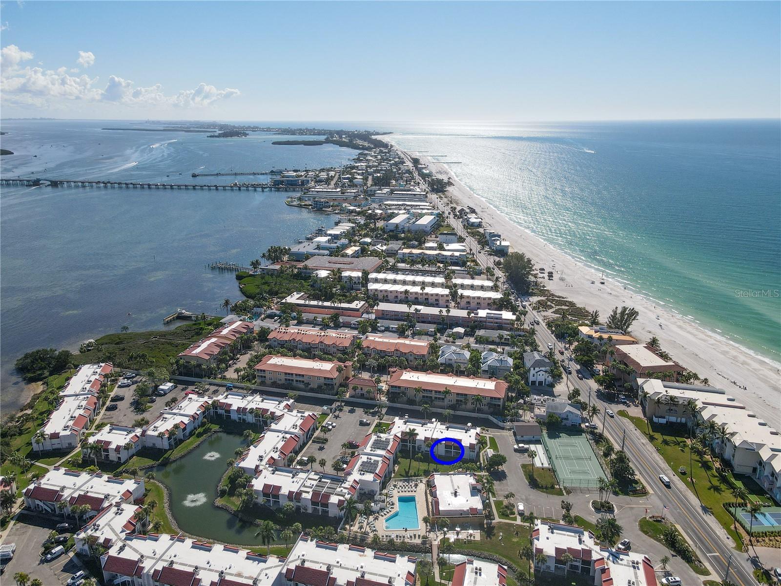 RUNAWAY BAY - Residential