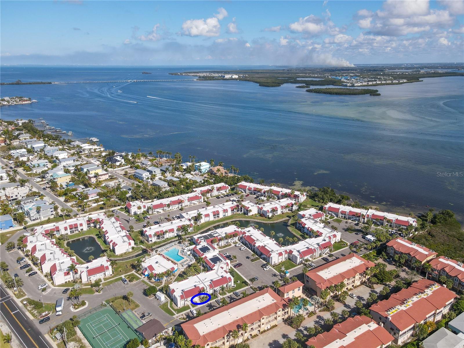 RUNAWAY BAY - Residential