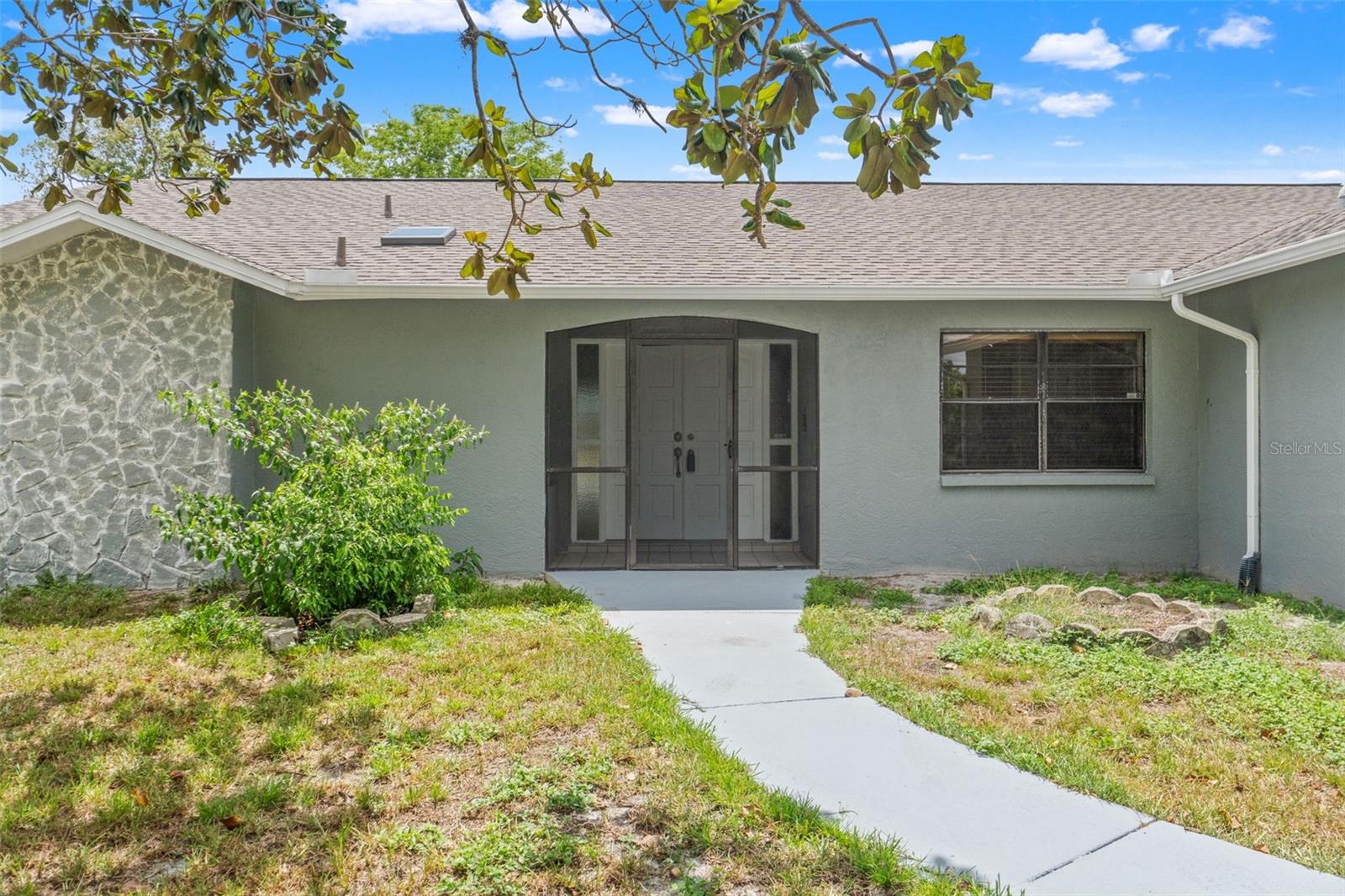 5203 LYDIA COURT