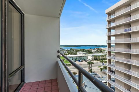 A home in DAYTONA BEACH