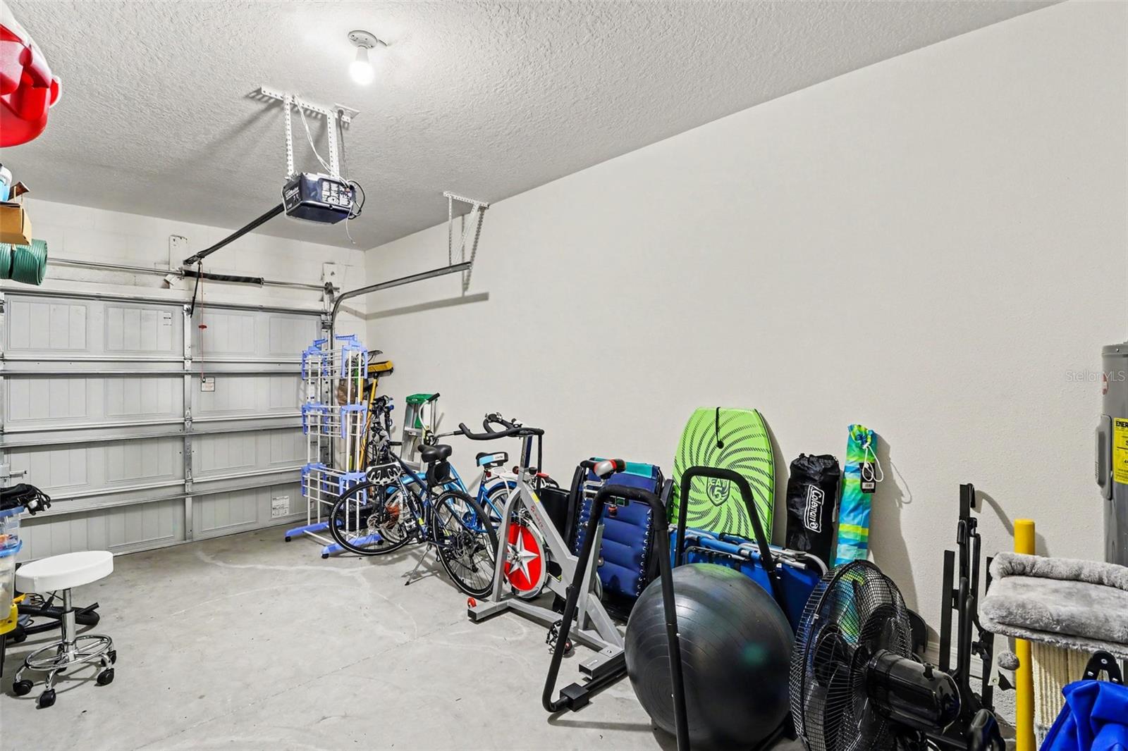 HANOVER POINTE REP - REP - Residential