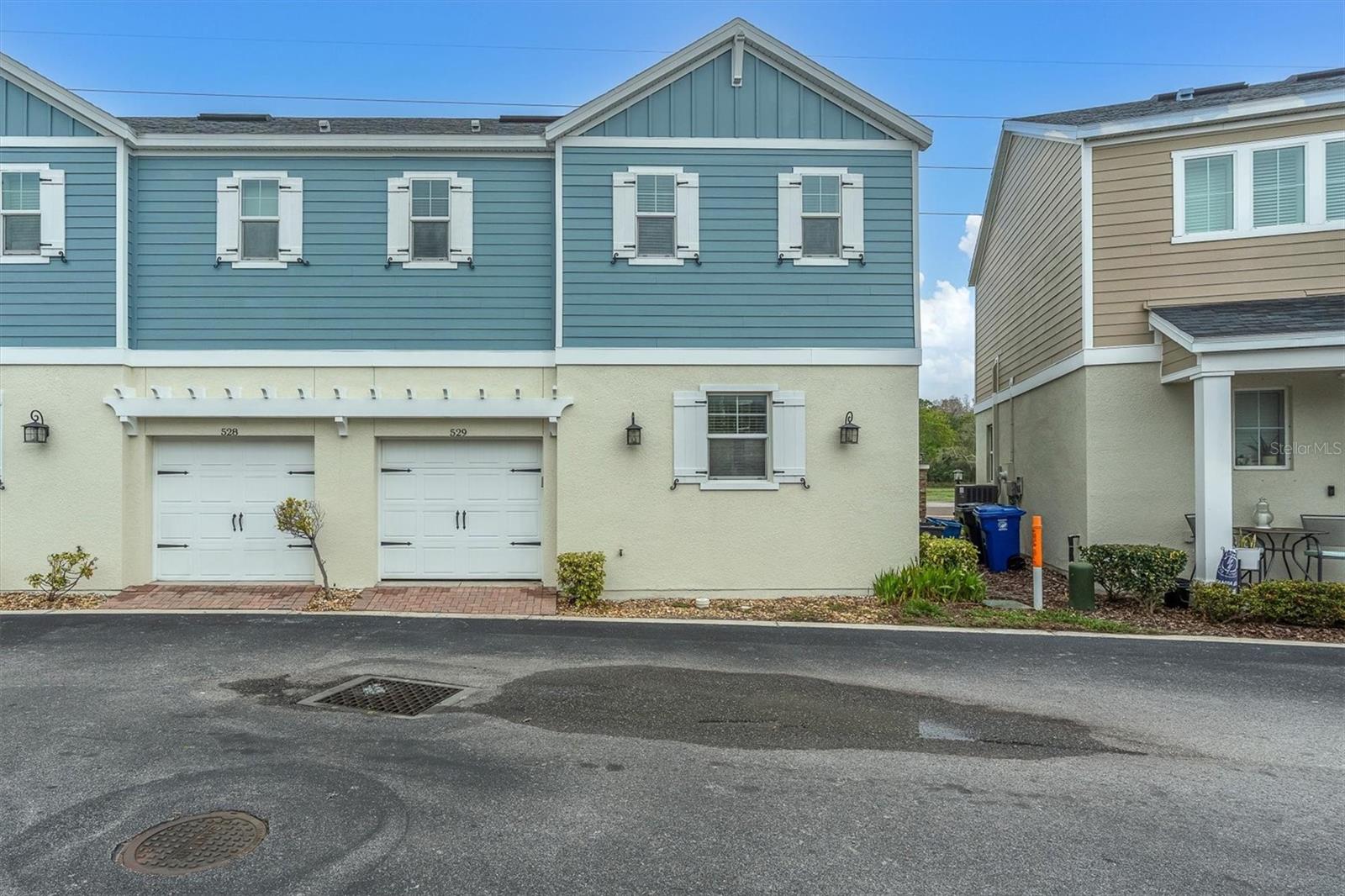 HAYES PARK VILLAGE - Residential