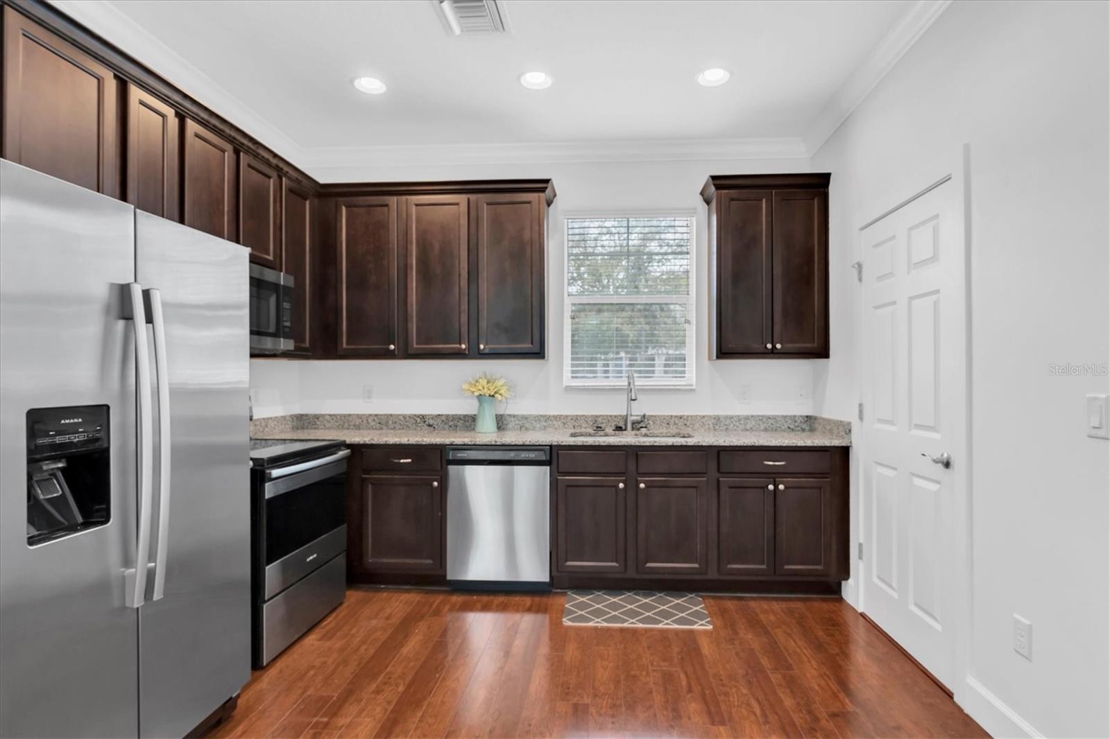 HAYES PARK VILLAGE - Residential