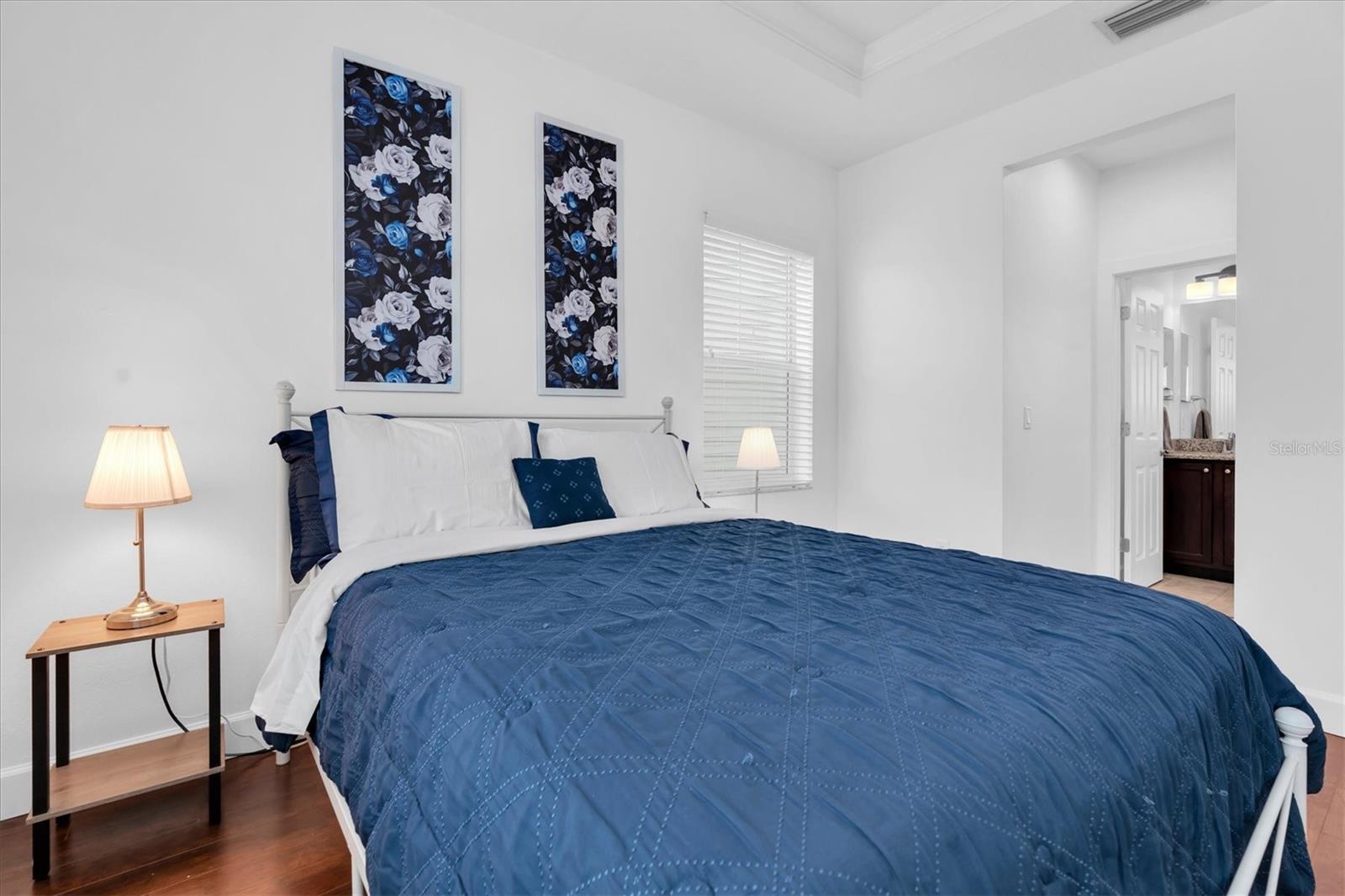 HAYES PARK VILLAGE - Residential