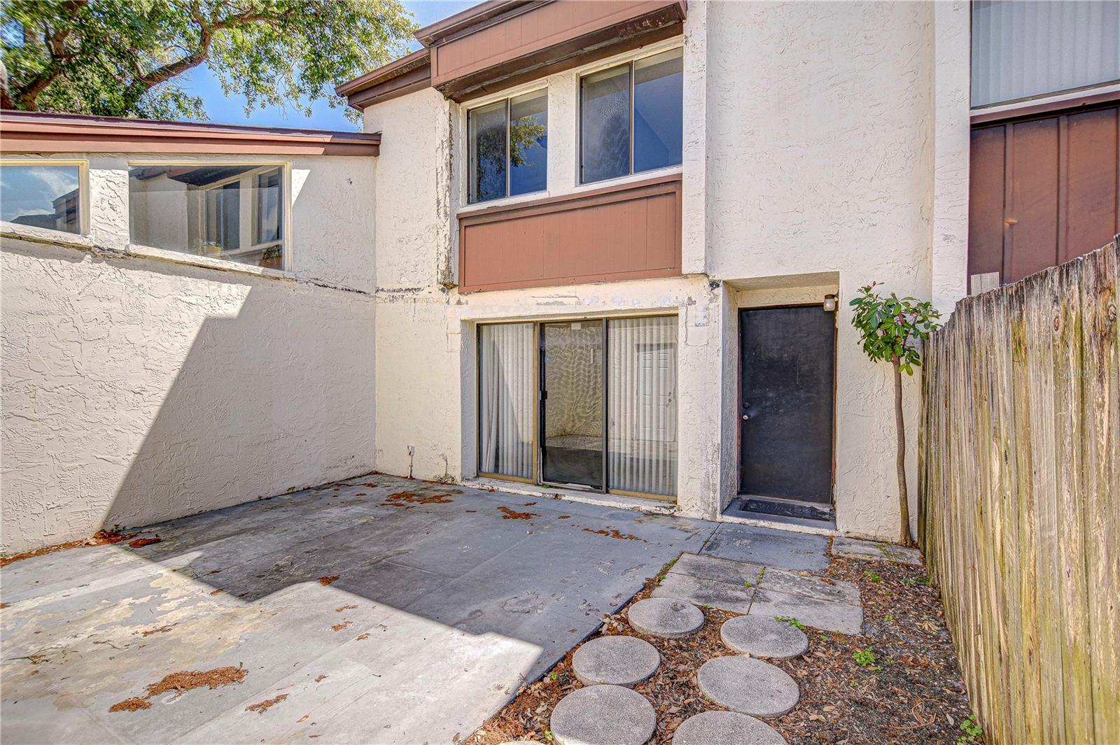 1881 N HERCULES AVENUE 1303