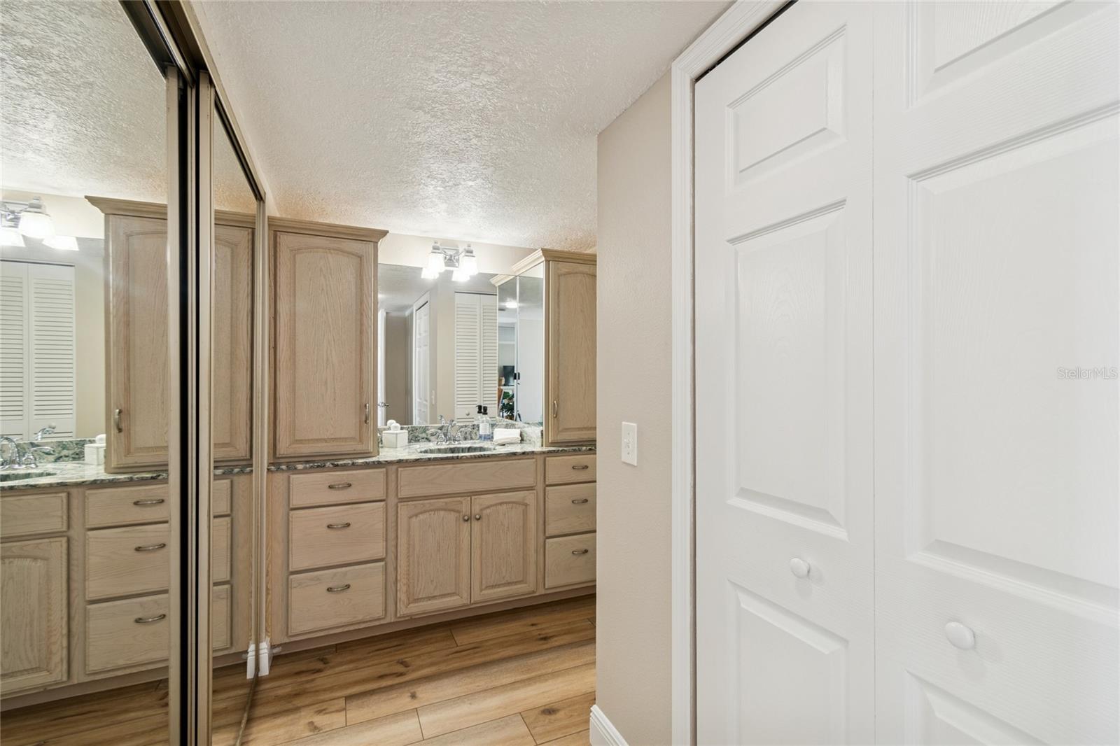 GULF ISLAND BEACH AND TENNIS - Residential