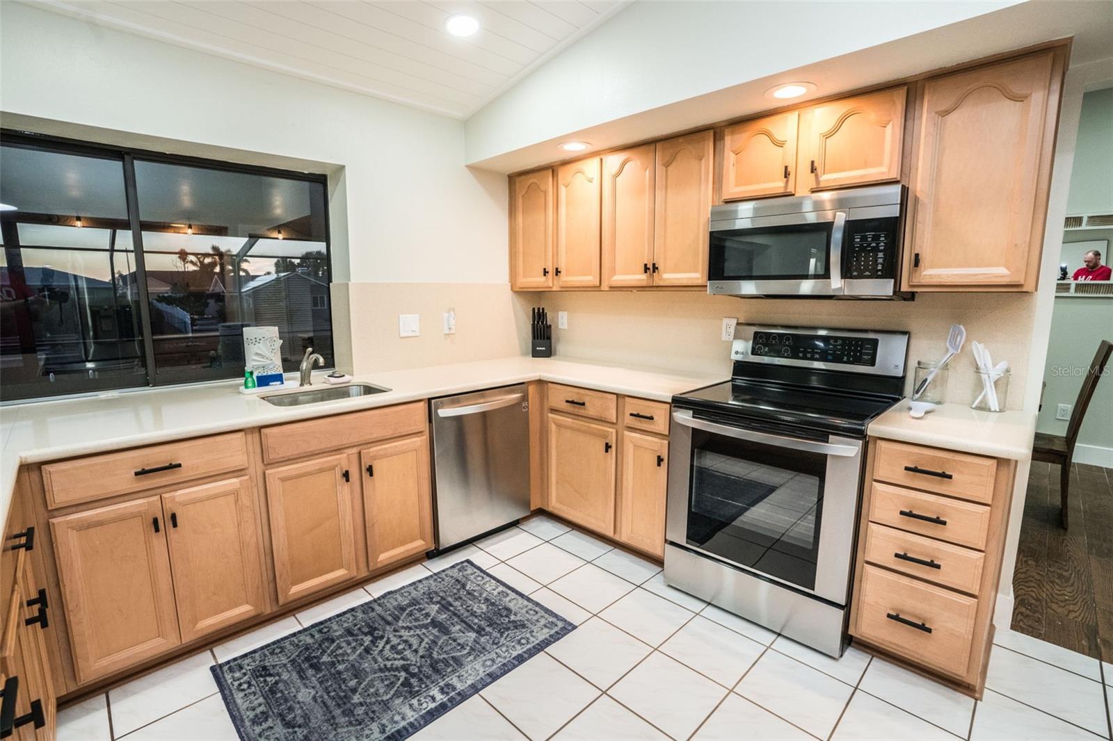 SABAL KEY UNIT 2 - Residential