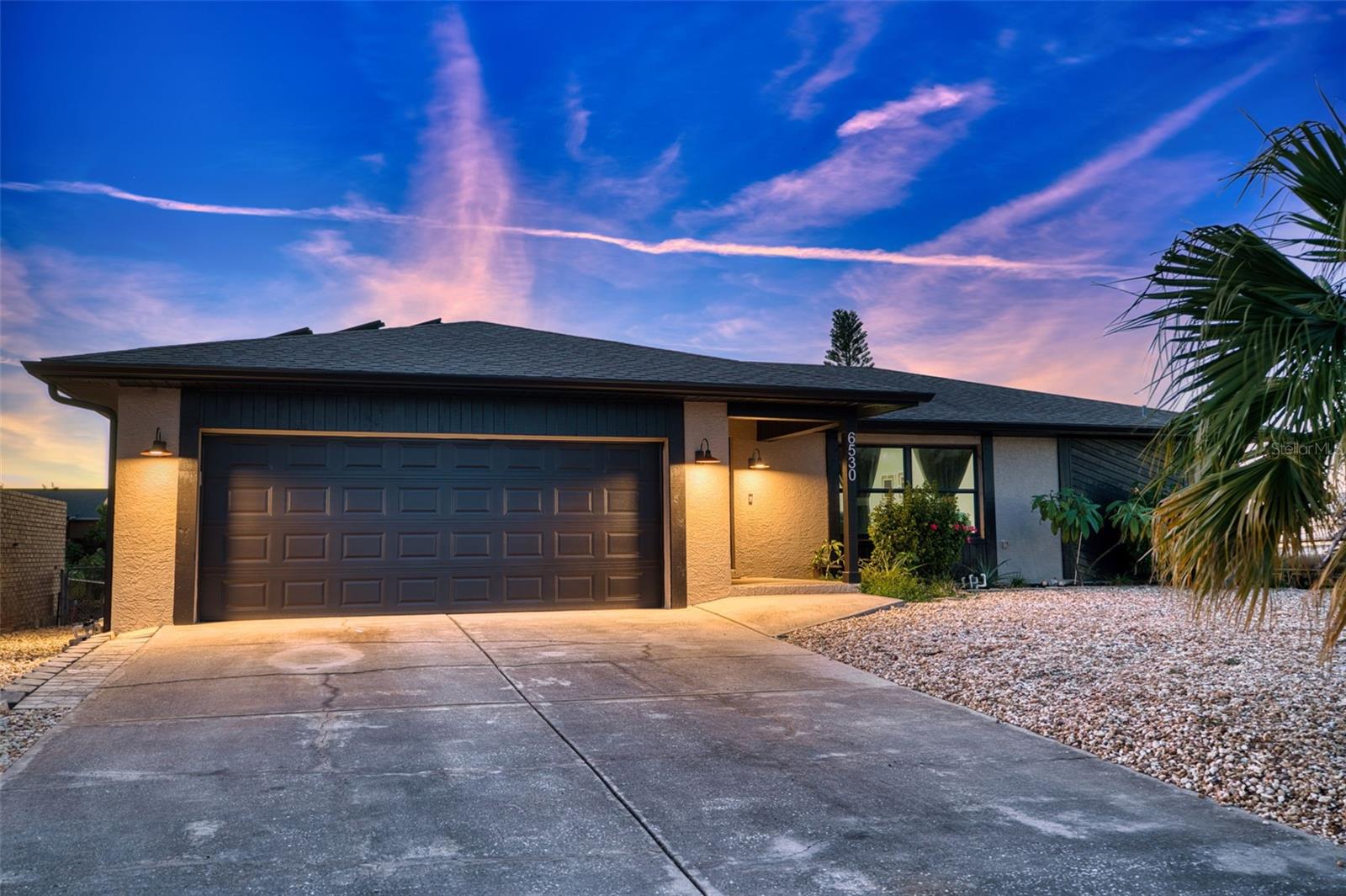 SABAL KEY UNIT 2 - Residential