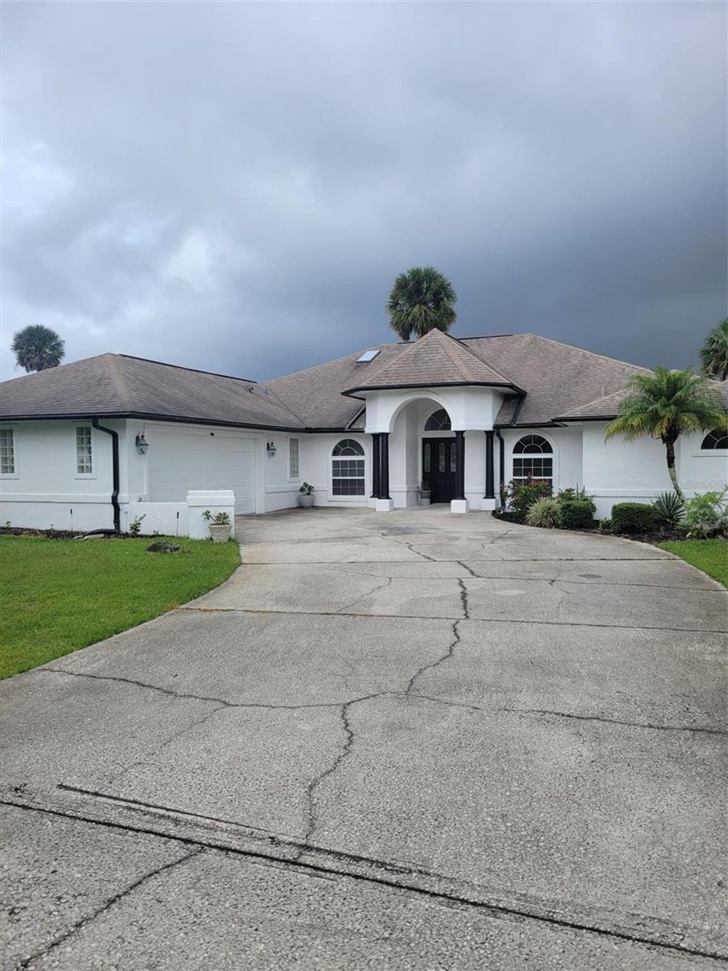Photo of 2 Bird Haven Place, Palm Coast, FL 32137 (MLS # FC313239)