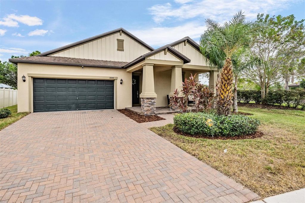 Photo of 10072 Victory Gallop Loop, Ruskin, FL 33573 (MLS # TB8433621)