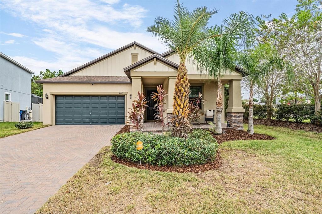 Photo of 10072 Victory Gallop Loop, Ruskin, FL 33573 (MLS # TB8433621)