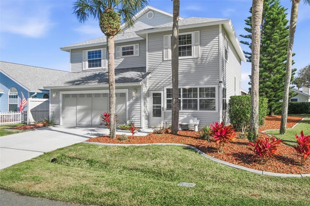 Photo of 35 Bedford Drive, Palm Coast, FL 32137 (MLS # FC315661)