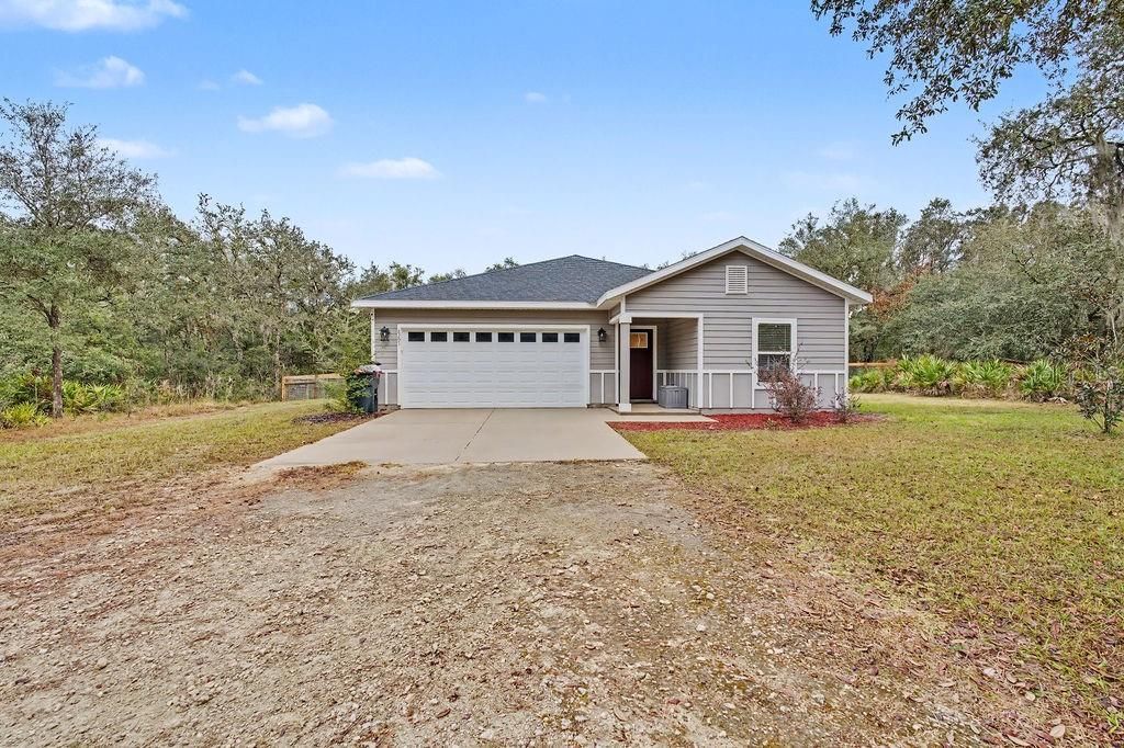 Photo of 8291 NE 118 Terrace, Bronson, FL 32621 (MLS # GC536103)