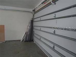 VILLAGE OAKS SEC B - Residential Lease