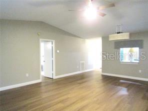 VILLAGE OAKS SEC B - Residential Lease