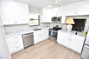 VILLAGE OAKS SEC B - Residential Lease
