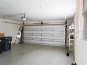 VILLAGE OAKS SEC B - Residential Lease