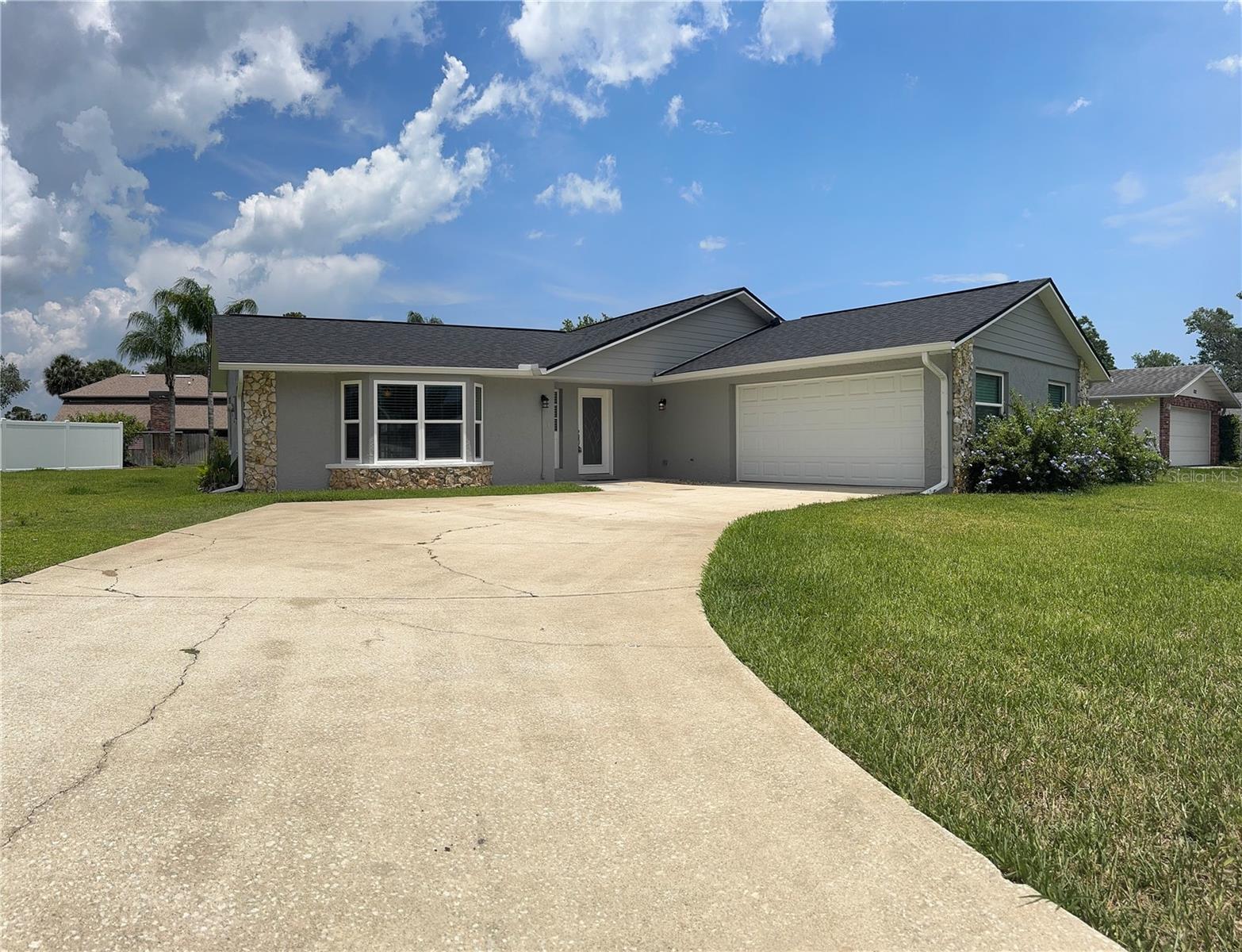 804 WILDWOOD CIRCLE