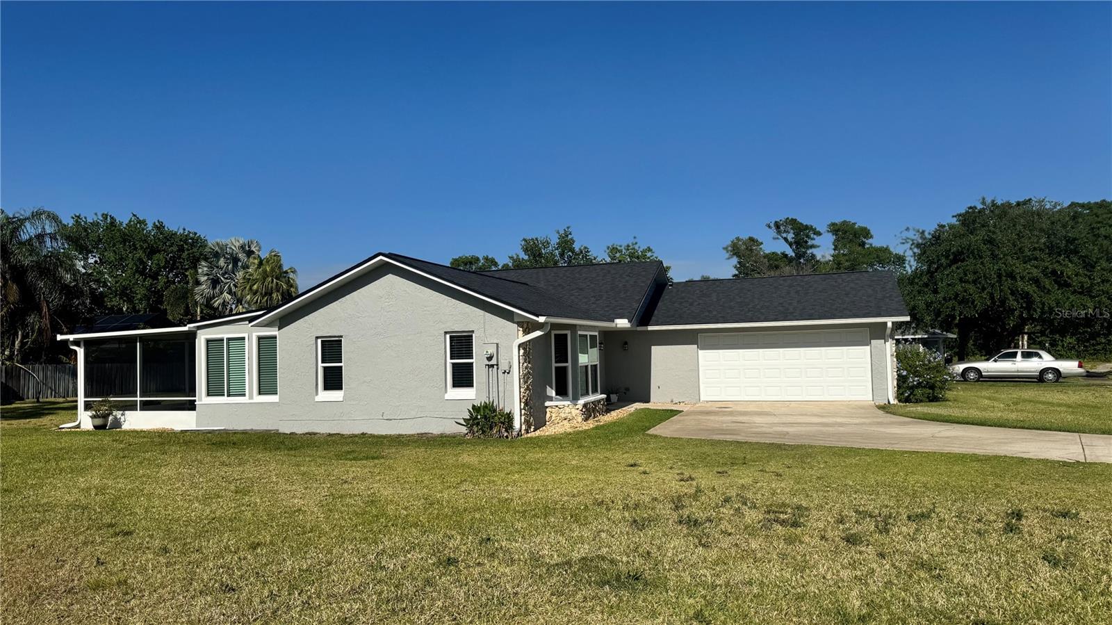 804 WILDWOOD CIRCLE
