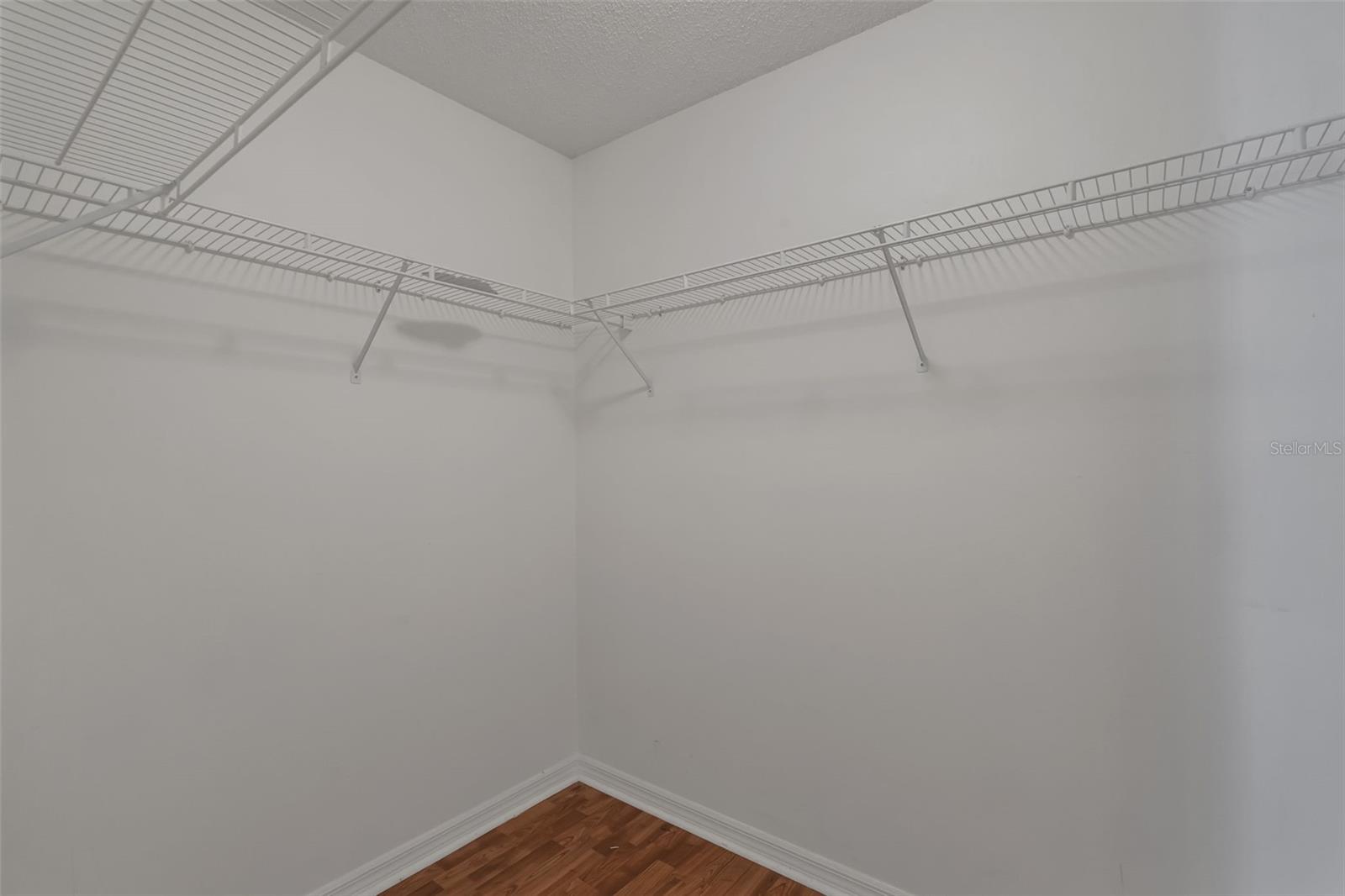 PINE GROVE - Residential