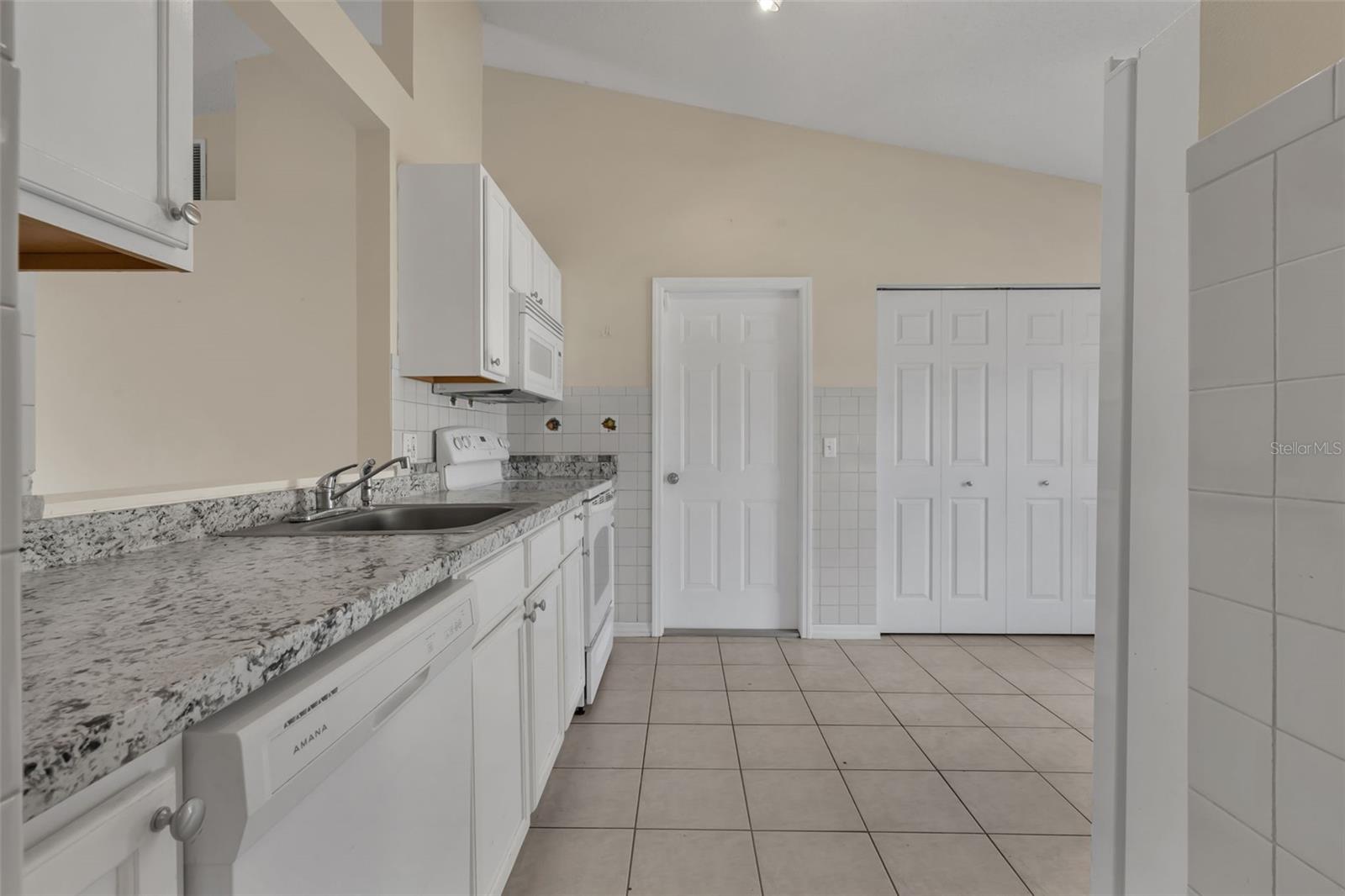 PINE GROVE - Residential