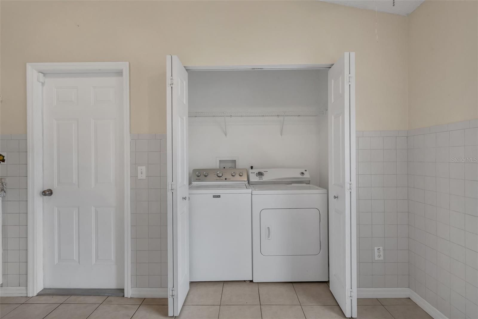 PINE GROVE - Residential