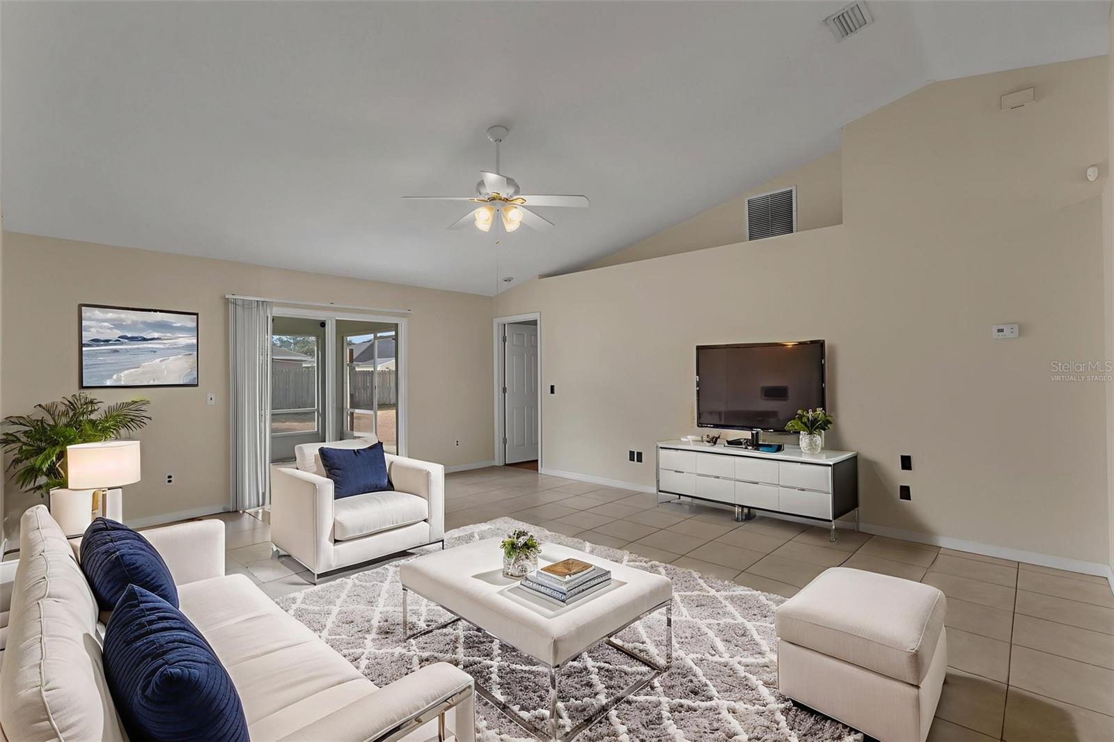 PINE GROVE - Residential