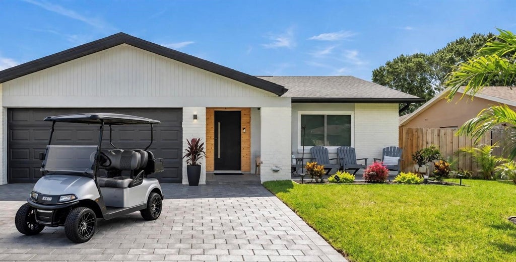 Photo of 1467 Chesterfield Drive, Dunedin, FL 34698 (MLS # O6442565)