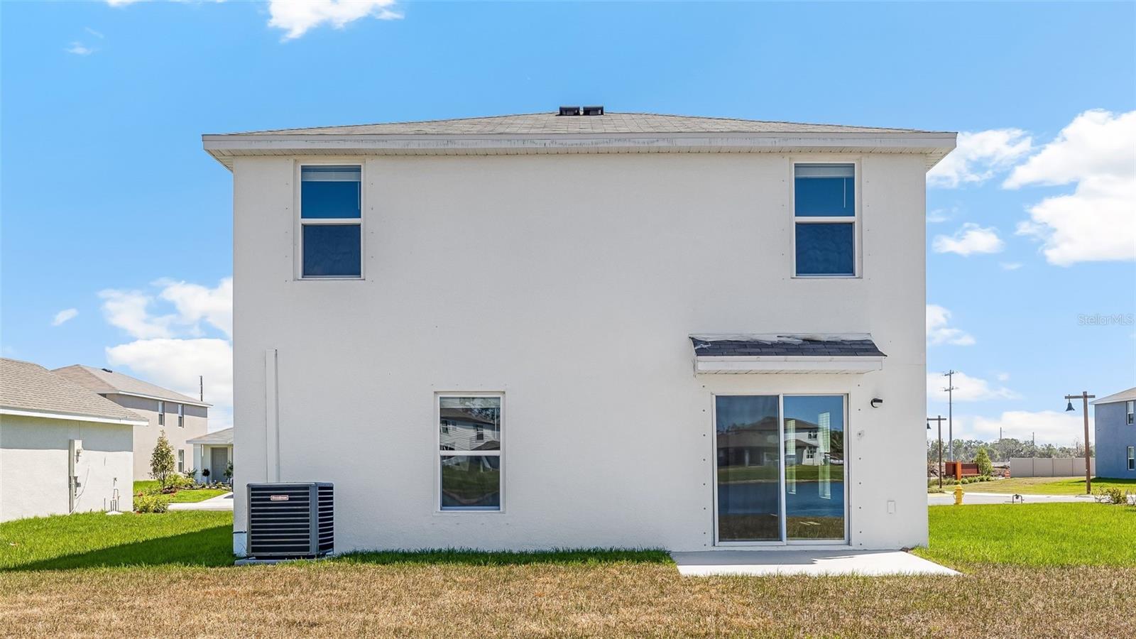 OAKFIELD LAKES - Residential