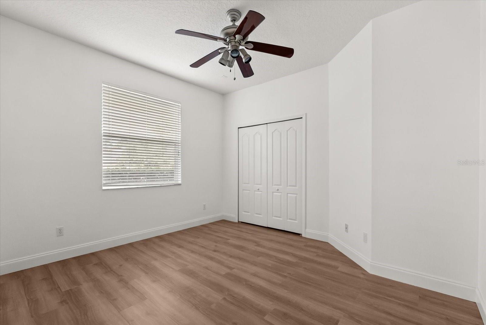 BARRINGTON ESTATES - Residential