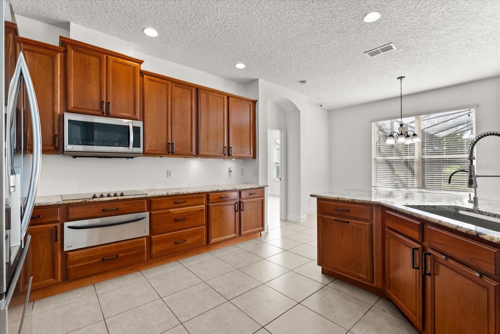 BARRINGTON ESTATES - Residential