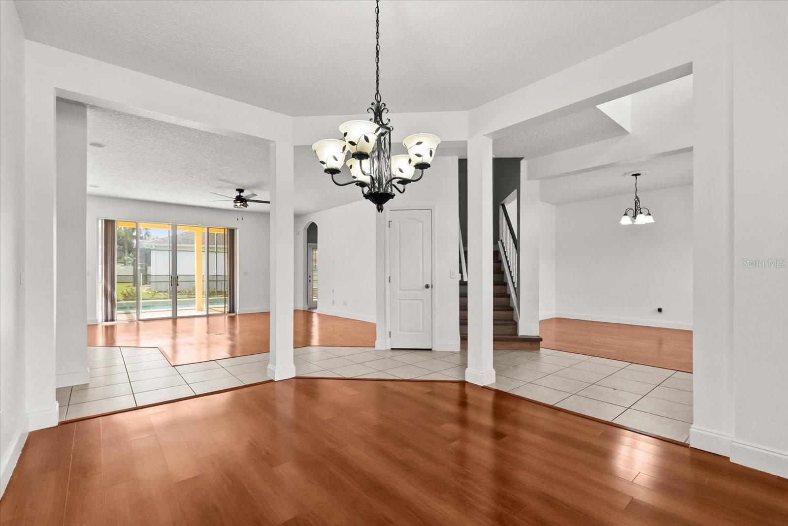 BARRINGTON ESTATES - Residential