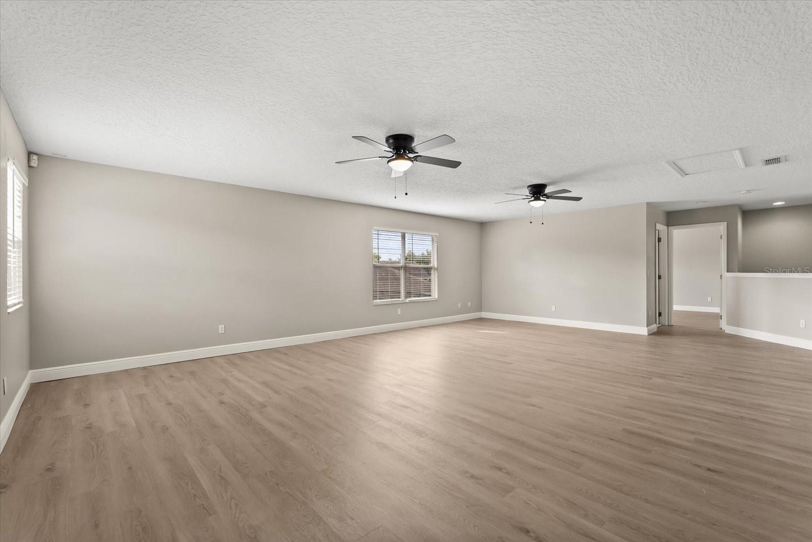 BARRINGTON ESTATES - Residential