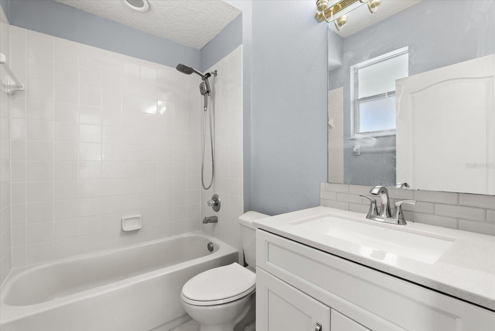 BARRINGTON ESTATES - Residential