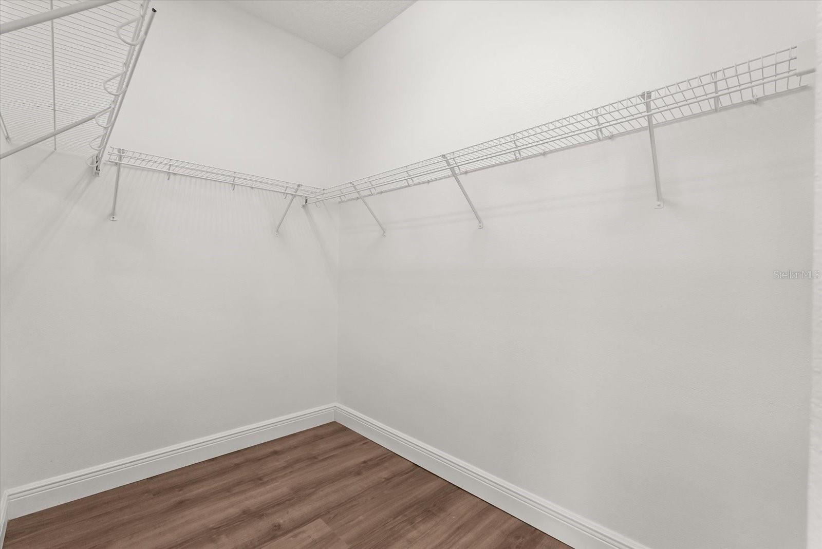 BARRINGTON ESTATES - Residential