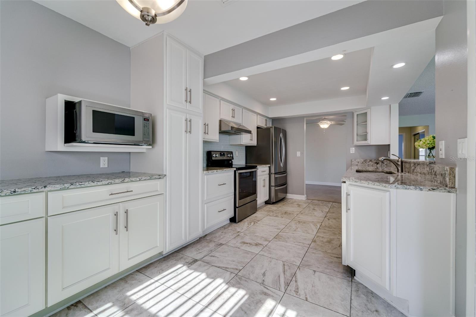 MAINLANDS OF TAMARAC BY THE GULF UNIT 6 CONDO - Residential