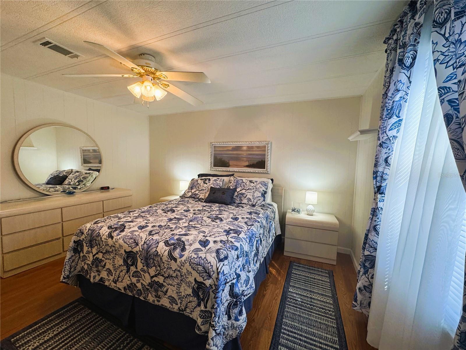 HAWTHORNE AT LEESBURG A COOP - Residential