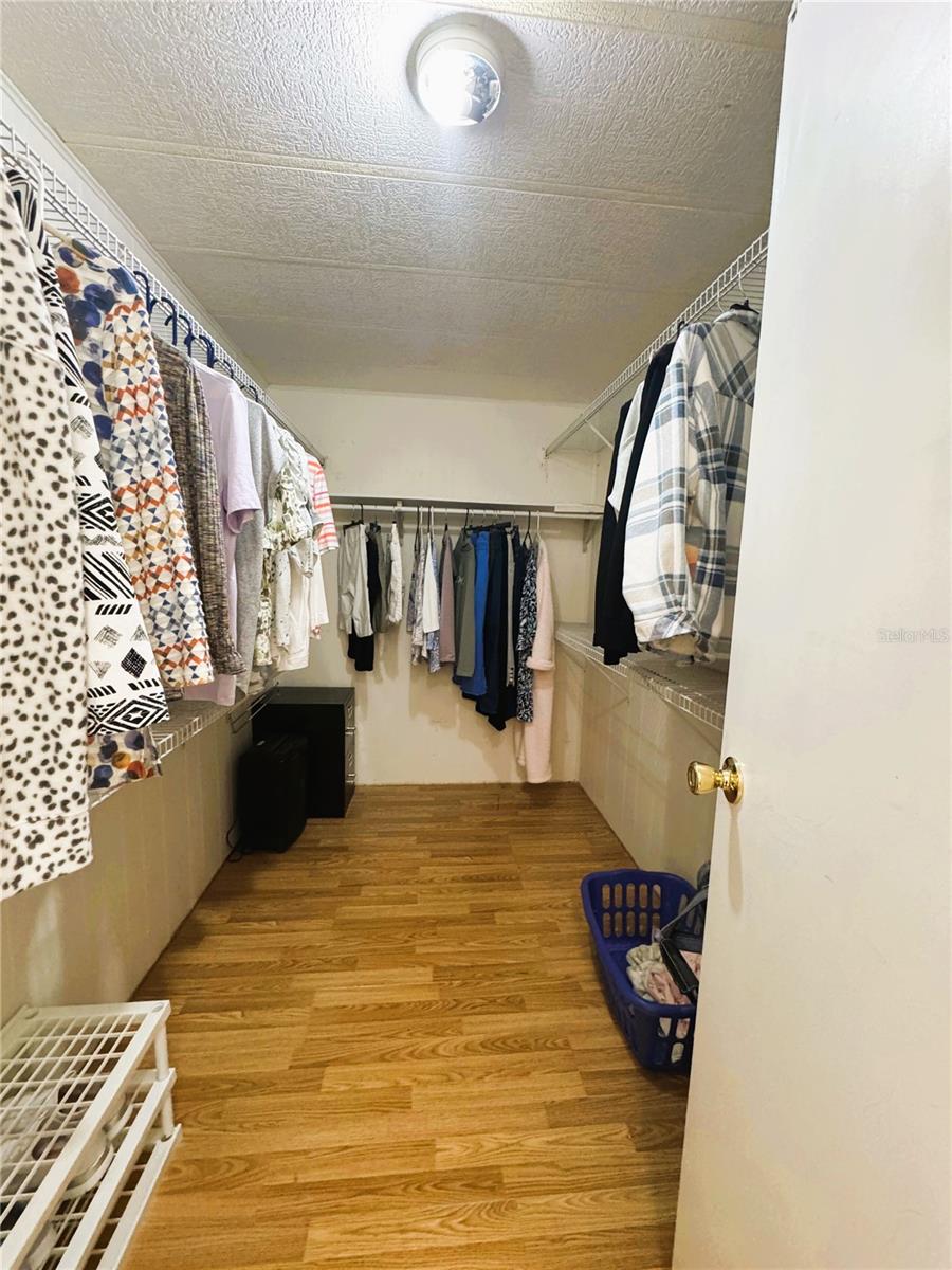 HAWTHORNE AT LEESBURG A COOP - Residential