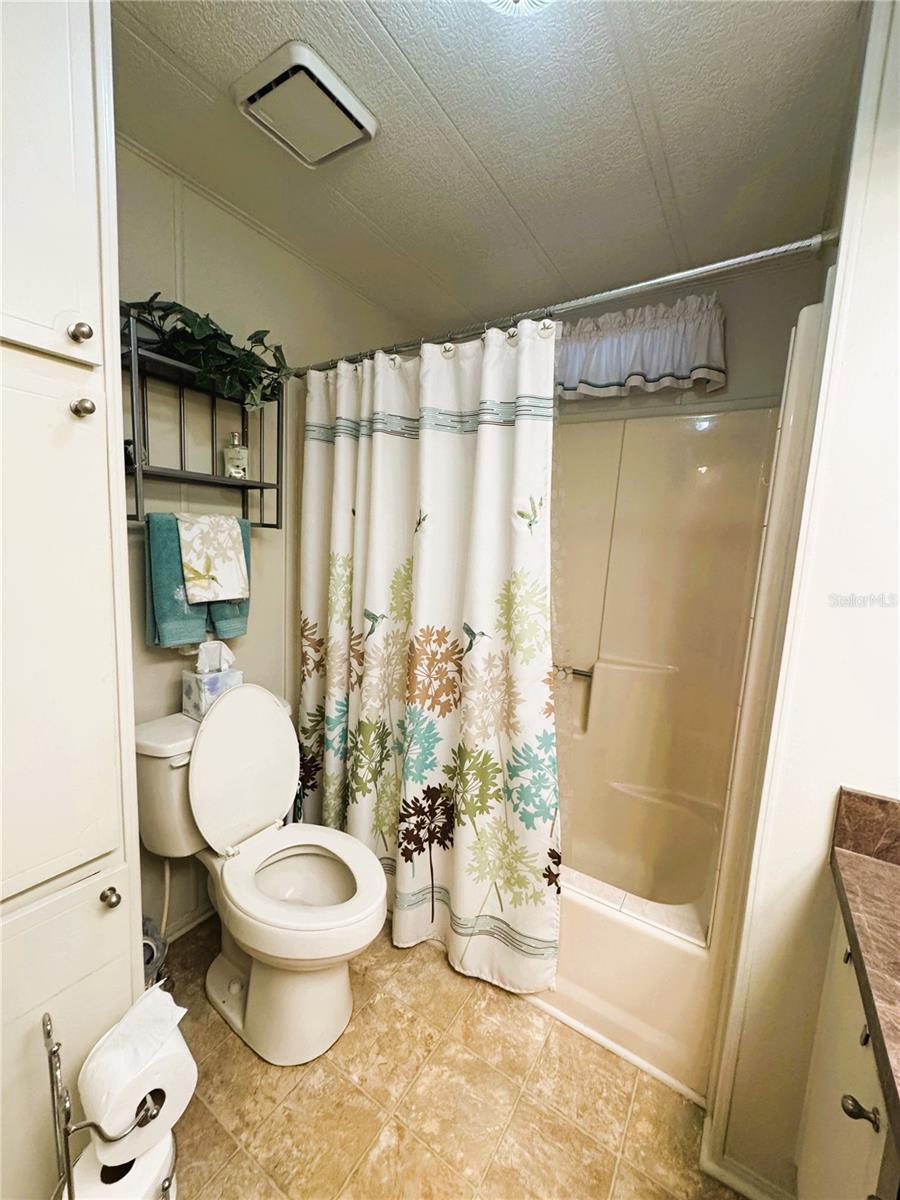 HAWTHORNE AT LEESBURG A COOP - Residential