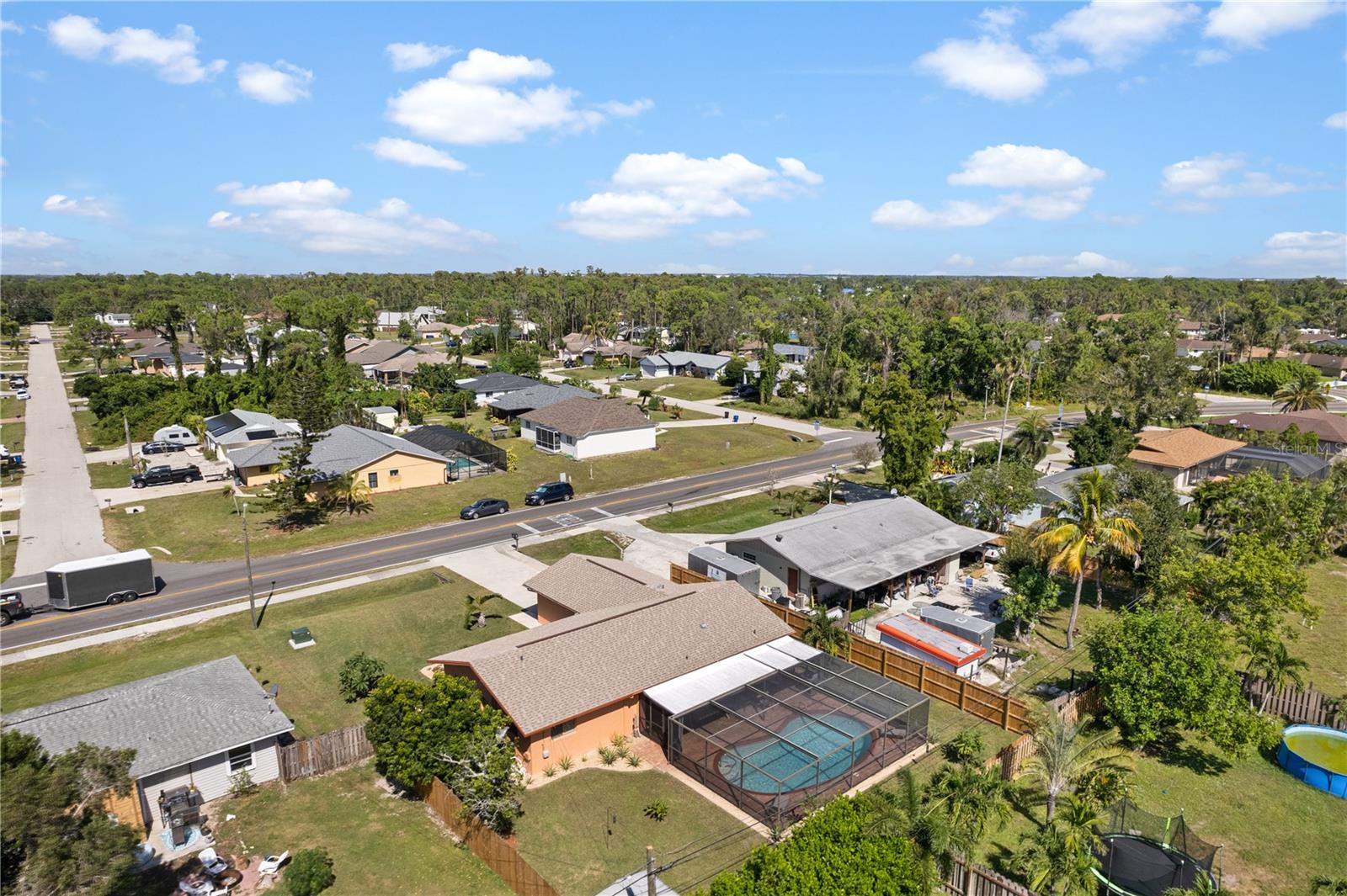 SAN CARLOS PARK - Residential