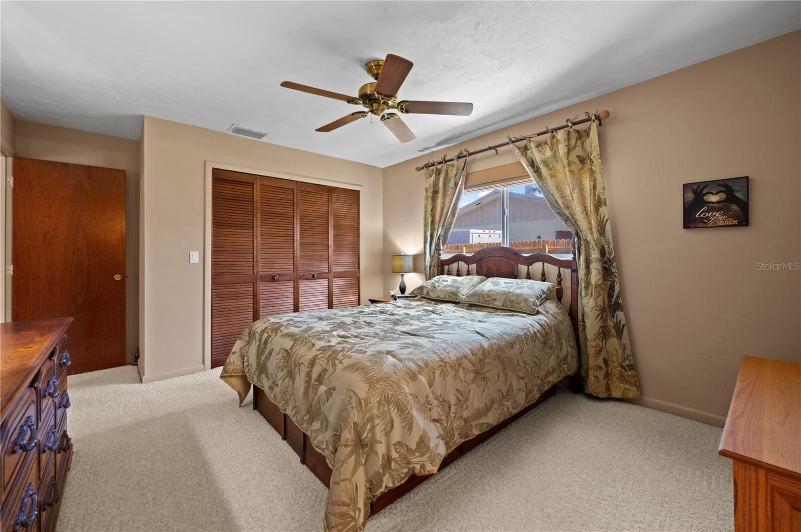 SAN CARLOS PARK - Residential