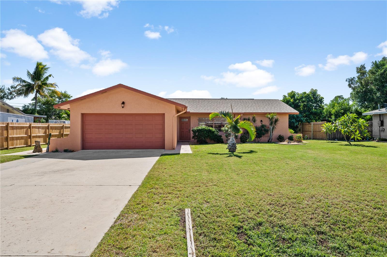 SAN CARLOS PARK - Residential