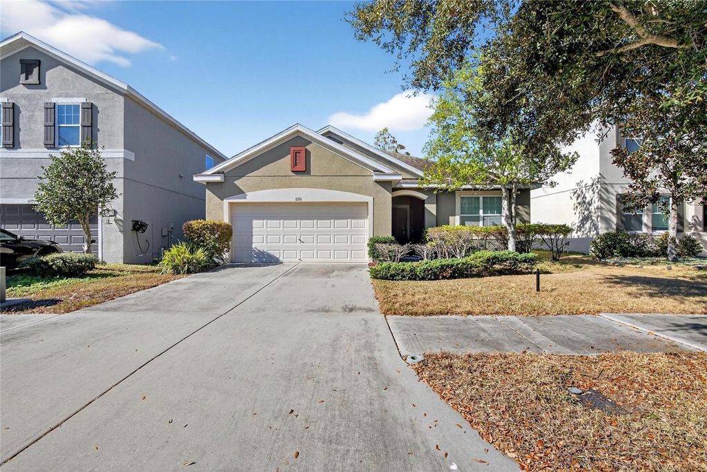 Photo of 11551 Tangle Stone Drive, Gibsonton, FL 33534 (MLS # TB8459187)