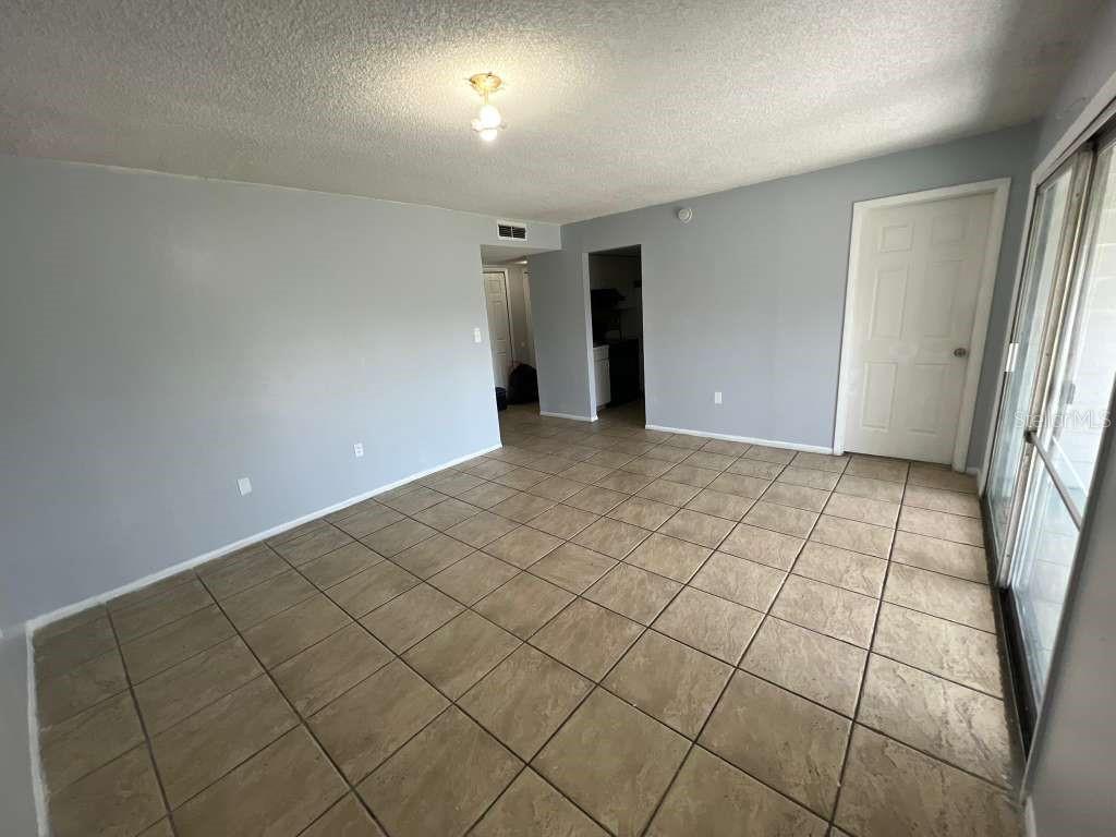 LAS PALMAS AT SAND LAKE CONDO - Residential