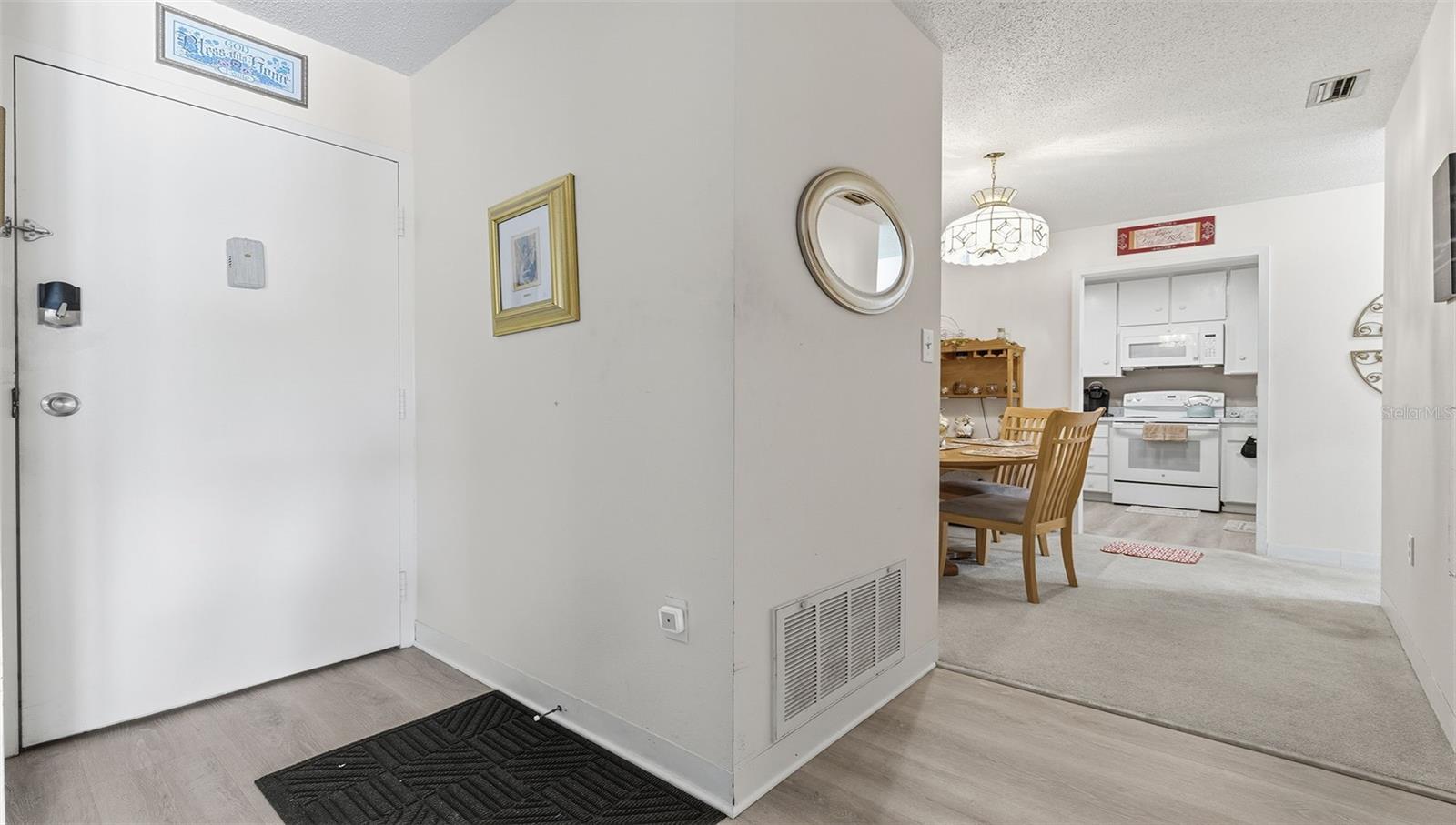 2700 BAYSHORE BOULEVARD 1307