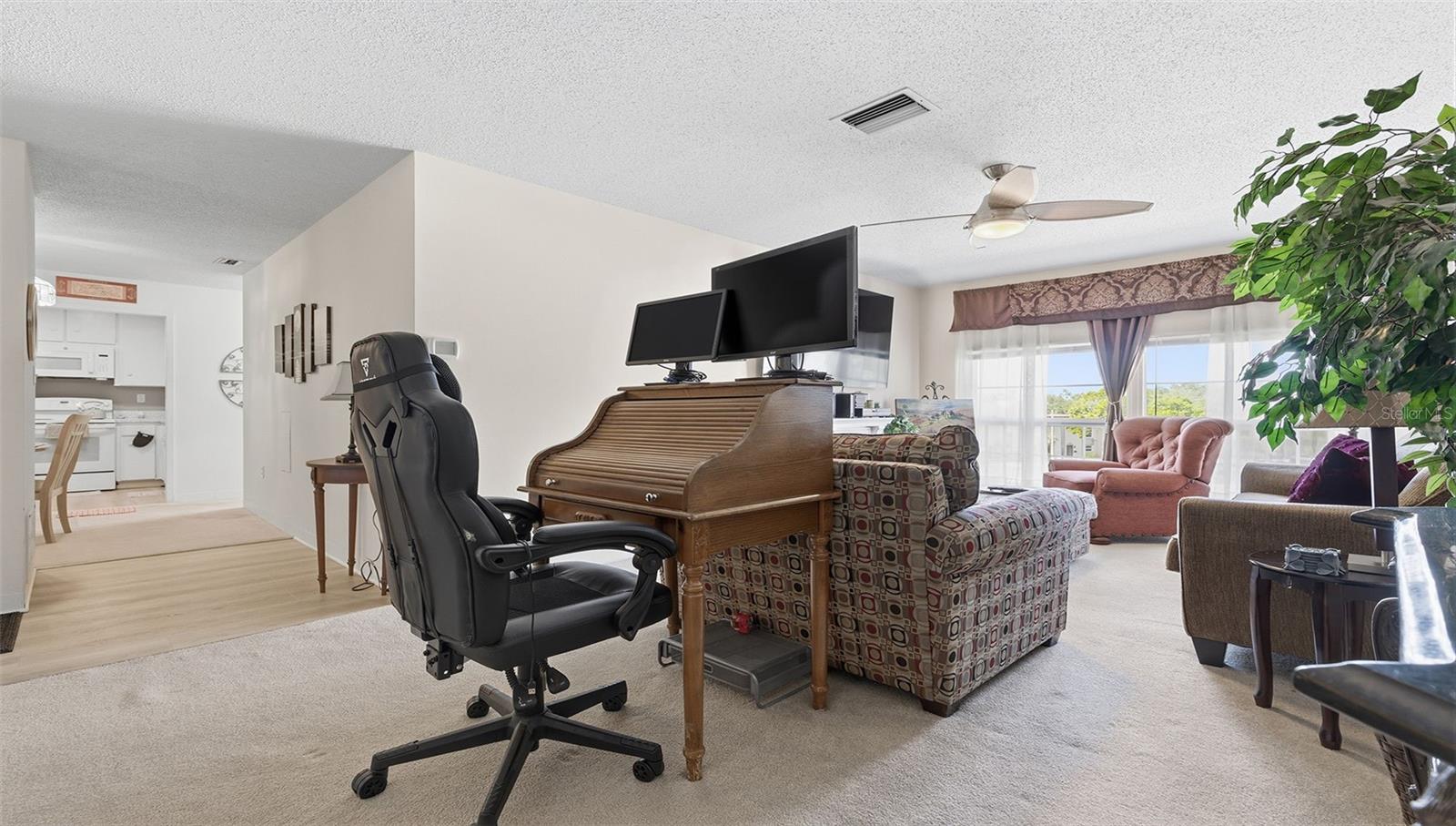 2700 BAYSHORE BOULEVARD 1307