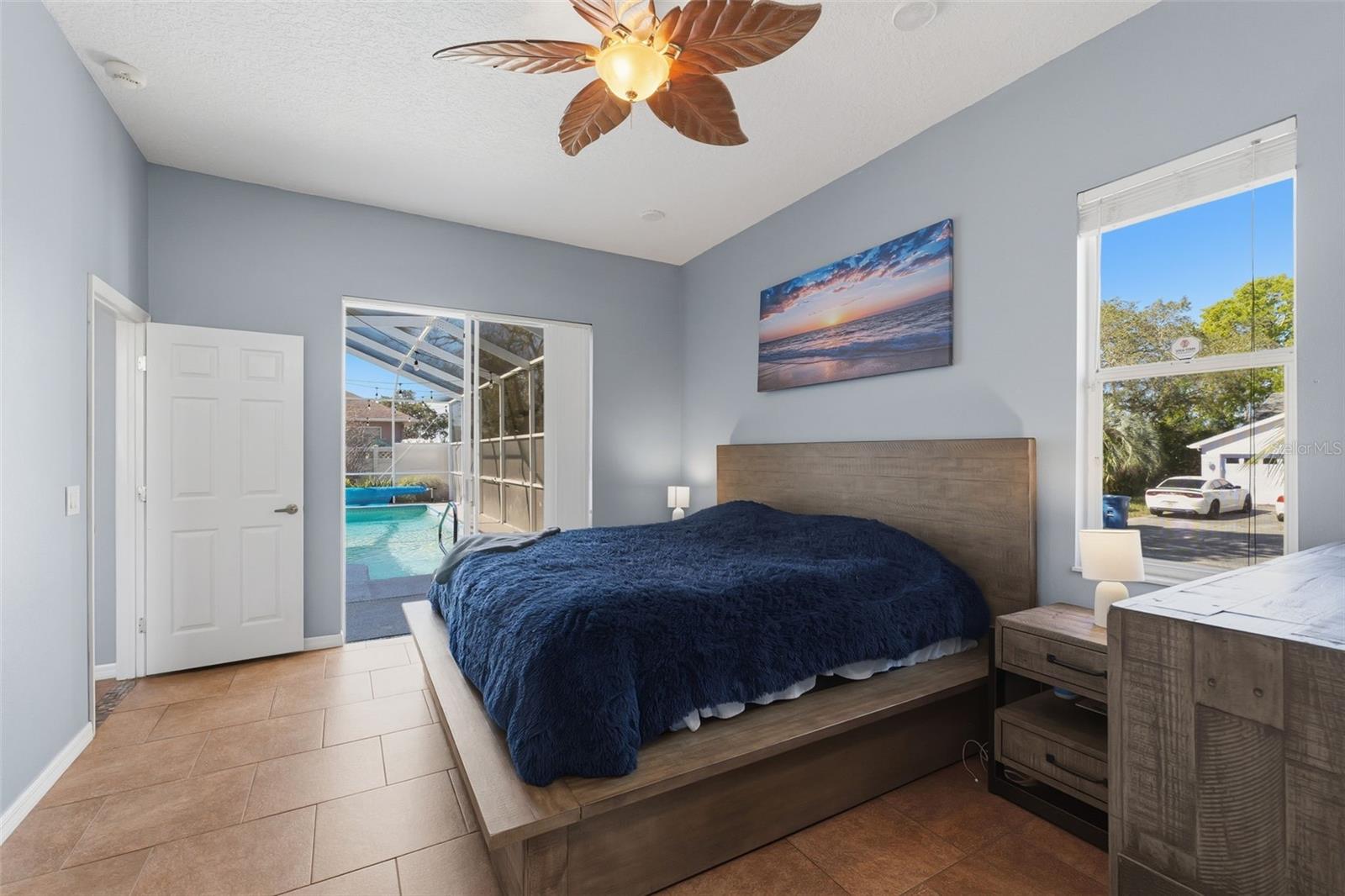 REGENCY OAKS - Residential