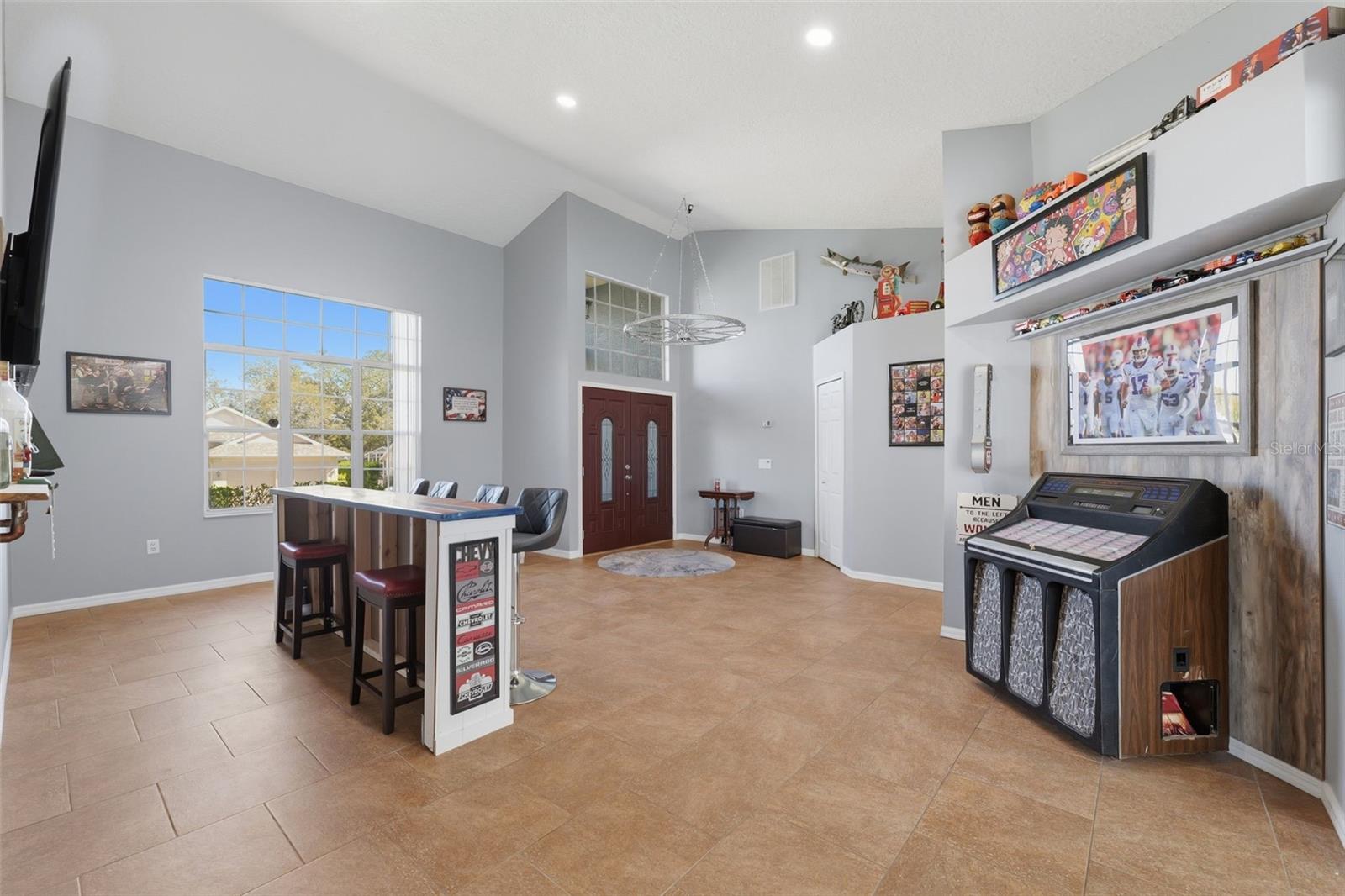 REGENCY OAKS - Residential