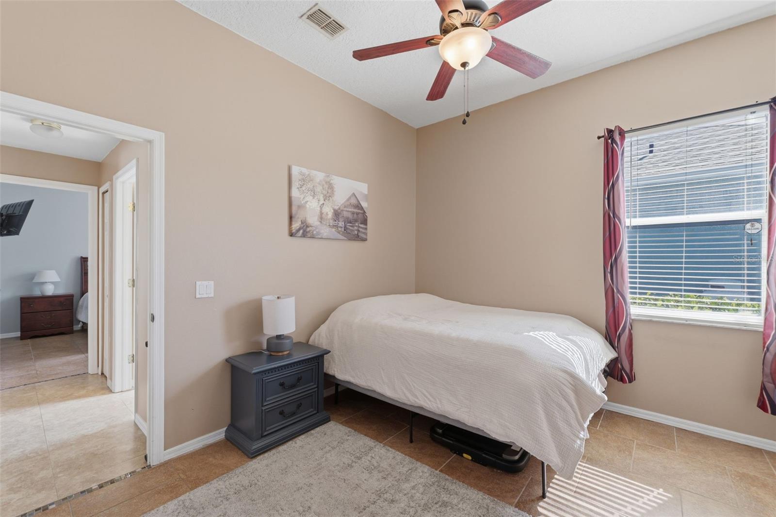 REGENCY OAKS - Residential