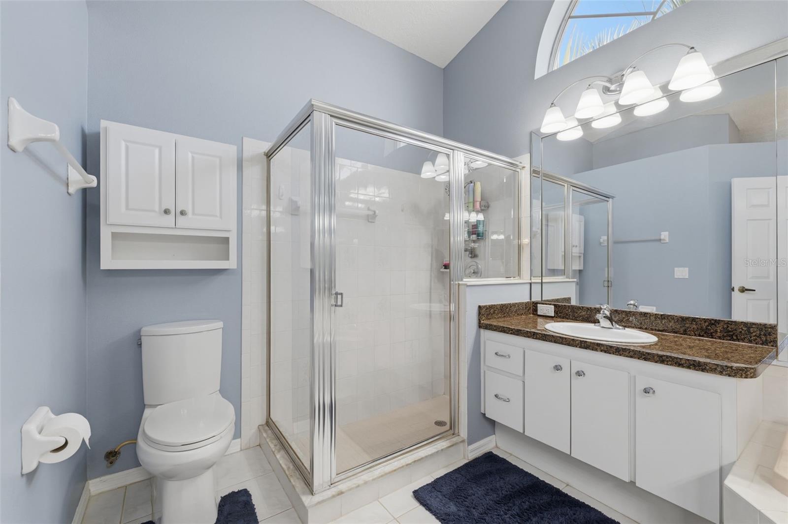 REGENCY OAKS - Residential